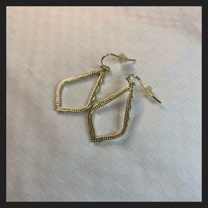 Kendra Scott Alex Earrings in Gold Metal -no stone